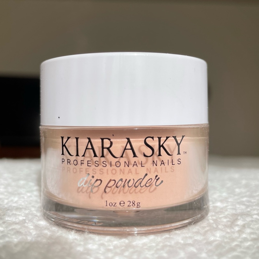 Kiara Sky dipping powder - D403